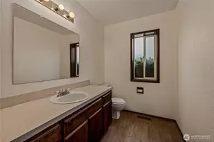 1856 4th St SE, East Wenatchee, WA 98802 - Photo 16