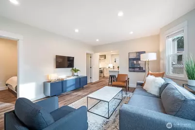 2100 1st Avenue W, Seattle, WA 98119 - Photo 12