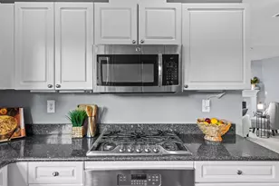 1404 NW 202nd Ln, Shoreline, WA 98177 - Photo 20