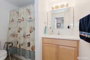 3570 Narrows View Ln, Bremerton, WA 98310 - Photo 14