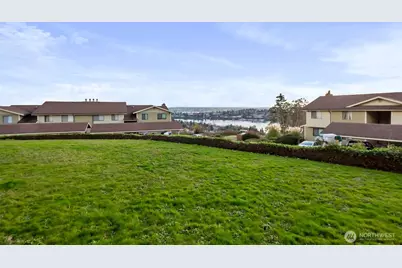 3570 Narrows View Lane #104, Bremerton, WA 98310 - Photo 22