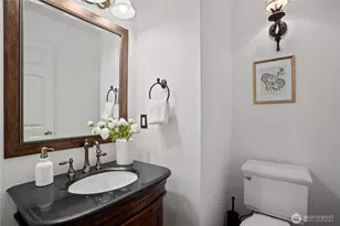 126 6th Ct, Kirkland, WA 98033 - Photo 18