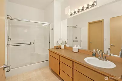 24232 NE 130th Place, Redmond, WA 98053 - Photo 16