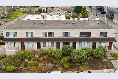 1612 33rd Street #104, Everett, WA 98201 - Photo 1