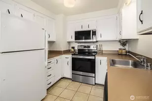 1612 33rd St, Everett, WA 98201 - Photo 10