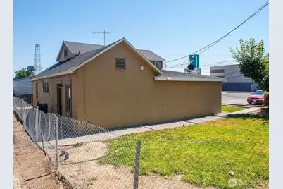 40505 Basin Street SW #1-3, Ephrata, WA 98823 - Photo 4