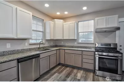 401 Emerson Avenue, Hoquiam, WA 98550 - Photo 10