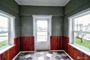 401 Emerson Ave, Hoquiam, WA 98550 - Photo 4