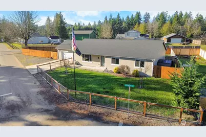 181 Coal Avenue, Carbonado, WA 98323 - Photo 2