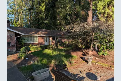 12105 25th Avenue SE, Everett, WA 98208 - Photo 2