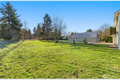 17703 Interurban Boulevard, Snohomish, WA 98296 - Photo 36