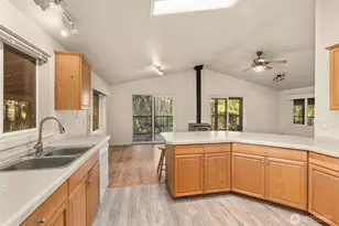 1895 N Fork Rd, Chehalis, WA 98532 - Photo 24