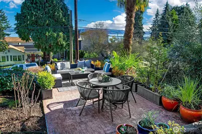 707 Lake Washington Boulevard S, Seattle, WA 98144 - Photo 2