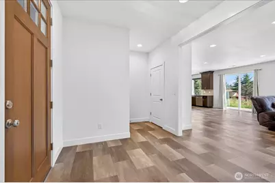 1023 Spirit Lake Hwy, Castle Rock, WA 98611 - Photo 8