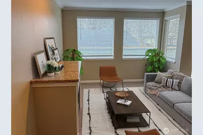 225 Logan Avenue S #111, Renton, WA 98057 - Photo 6