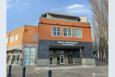 225 Logan Avenue S #111, Renton, WA 98057 - Photo 2