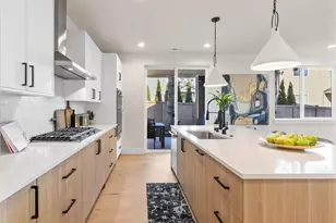 33 213th Pl SW, Bothell, WA 98021 - Photo 14