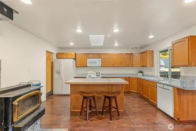 804 Scoter Court SE, Ocean Shores, WA 98569 - Photo 8