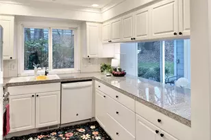 210 10th St, Kirkland, WA 98033 - Photo 8