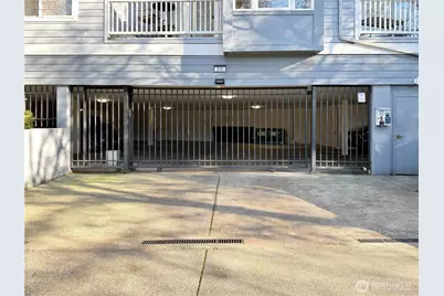 210 10th Street #4, Kirkland, WA 98033 - Photo 40