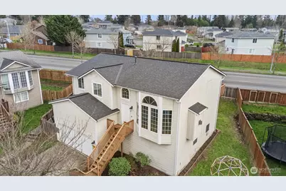 8428 12th Street NE, Lake Stevens, WA 98258 - Photo 2