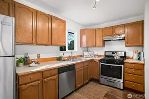 9230 31st Ave SW, Seattle, WA 98126 - Photo 18