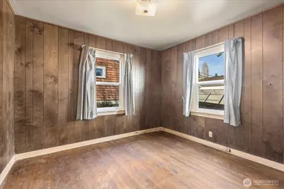 3835 35th Avenue W, Seattle, WA 98199 - Photo 18