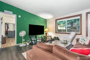 8388 Holly Ln, Maple Falls, WA 98266 - Photo 12