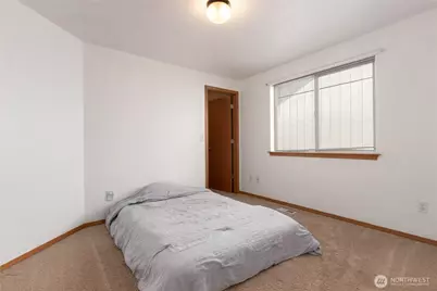 12004 9th Avenue Ct E, Tacoma, WA 98445 - Photo 22