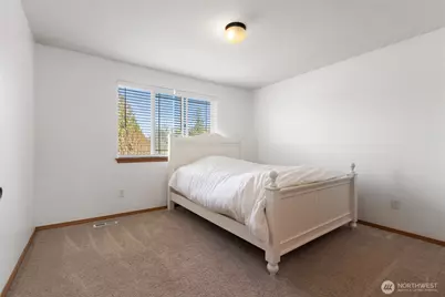 12004 9th Avenue Ct E, Tacoma, WA 98445 - Photo 20