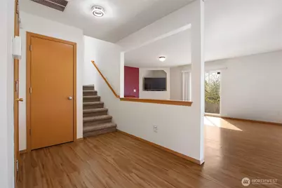 12004 9th Avenue Ct E, Tacoma, WA 98445 - Photo 4