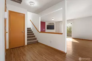 12004 9th Ave Ct E, Tacoma, WA 98445 - Photo 4