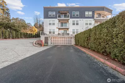 11920 98th Avenue NE #206, Kirkland, WA 98034 - Photo 1