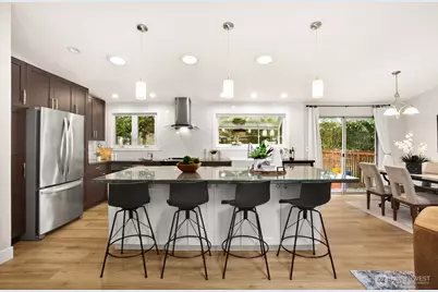 15806 SE 172nd Place, Renton, WA 98058 - Photo 4