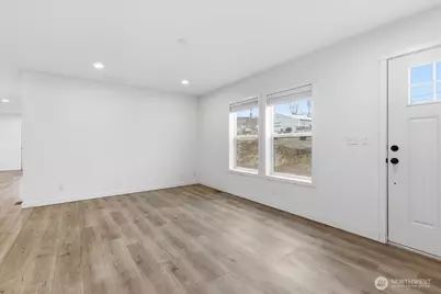 112 Washington Place, Electric City, WA 99123 - Photo 4