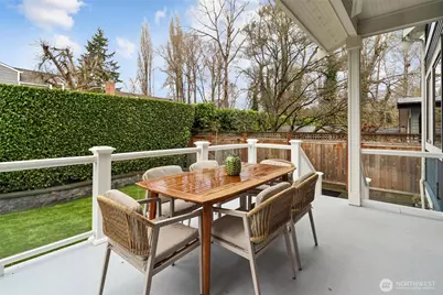 3710 NE 41st Street, Seattle, WA 98105 - Photo 36