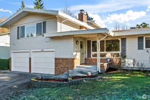 2904 McClain Ave, Bremerton, WA 98310 - Photo 2