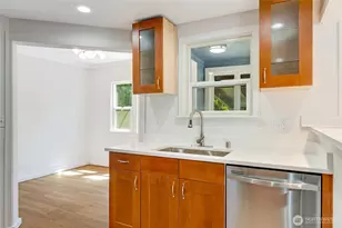 1711 12th St, Everett, WA 98201 - Photo 8