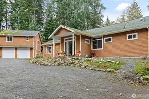 2013 Goss Ridge Rd, Freeland, WA 98249 - Photo 1