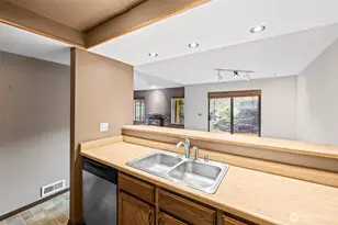 31727 47th Ln SW, Federal Way, WA 98023 - Photo 12