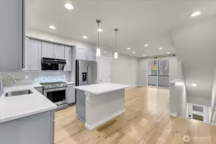 3511 NE 146th Pl, Lake Forest Park, WA 98155 - Photo 8