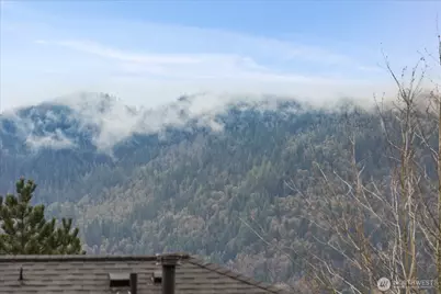 23300 SE Black Nugget Road #D3, Issaquah, WA 98029 - Photo 34