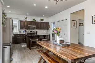 21204 81st St E, Bonney Lake, WA 98391 - Photo 8