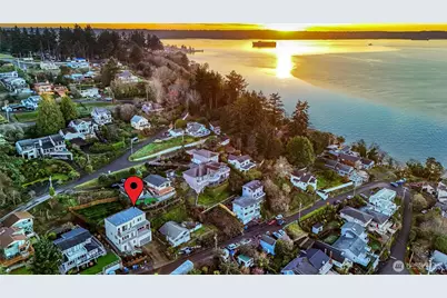 6720 Soundview Drive NE, Tacoma, WA 98422 - Photo 36