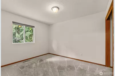 4920 63rd Avenue W, University Place, WA 98467 - Photo 16