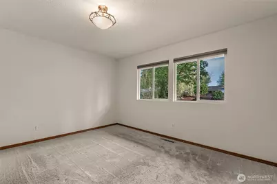4920 63rd Avenue W, University Place, WA 98467 - Photo 14