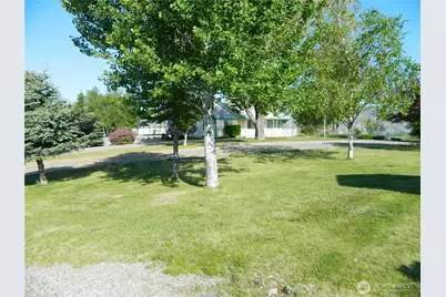 23 Valley View Drive, Tonasket, WA 98855 - Photo 4