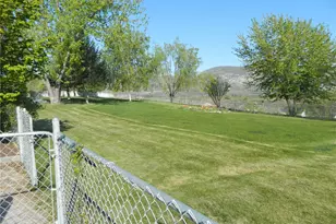 23 Valley View Dr, Tonasket, WA 98855 - Photo 6