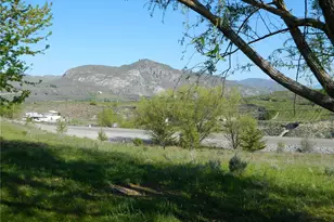 23 Valley View Dr, Tonasket, WA 98855 - Photo 8