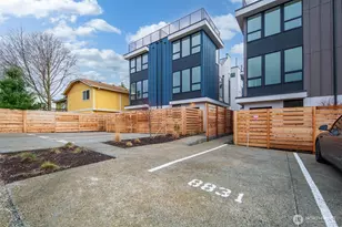 8831 C Wallingford Ave N, Seattle, WA 98103 - Photo 26